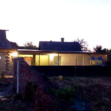 Продається будинок в с.Трепівка, недалеко від міста.ТОРГ