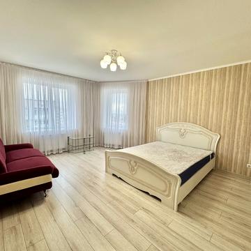 Любецька вул., 2-А