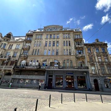 Продаж 2-кімнатної квартири по вул. Хмельницького