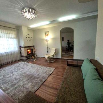 Продається  2-х поверховий будинок