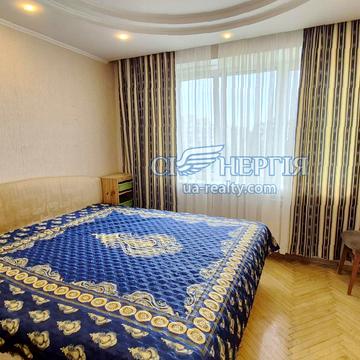 Героїв полку "Азов" вул. (Маршала Малиновського), 11