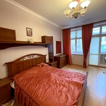 Квартира вул. Нагірна 8/32