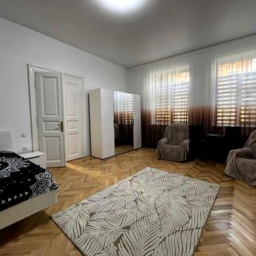 Продаж 2-кімнатної квартири по вул. Джерельній