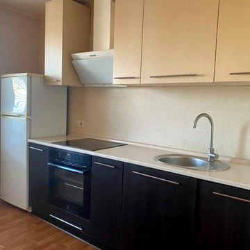 Сдается 2к.просторная квартира на Калиновой!