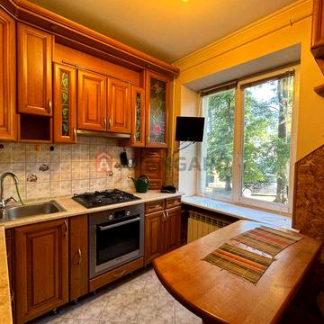 Продається 2 кім.кв, 43,5м2 з Євроремонтом.