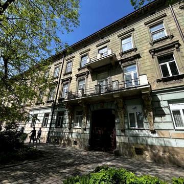 Продаж 1-кім квартири по вул. Листопадового Чину. Парк Франка