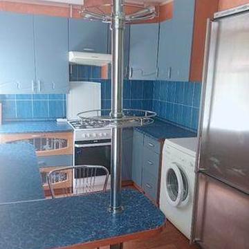 Однокімнатна студія, Музикалка