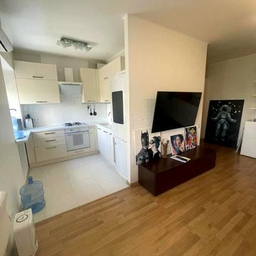 Лесі Українки бульв., 16