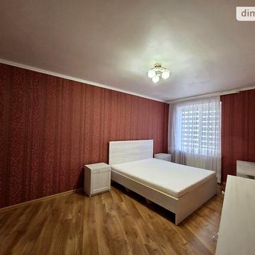 Довгострокова оренда 3к Квартира Академіка Ющенка вулиця ЖК Микрорайон Подолье