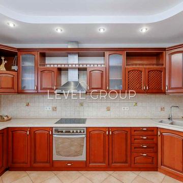 Продаж 3к квартири вул.Здолбунівська 3г Дарницький р-н