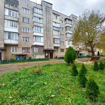 Петра Дорошенка вул., 23