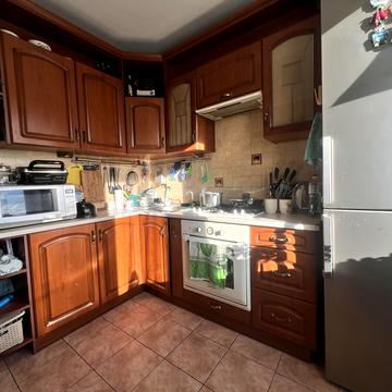 Степана Бандери вул., 10/3