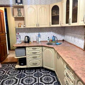 Продам красивый трехэтажный дом