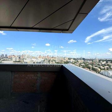 Продаж 3-кімнатної квартири, ЖК Дельмар, вид на Батьківщину-Мати ЖК Дельмар