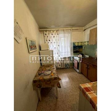 Продаж 2к Квартира Романа Кармена вулиця