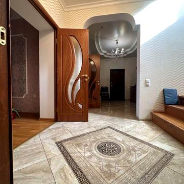 Здається будинок пр. Івана Мазепи