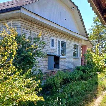 Помешкання на березі річки Десна та на УЗЛІССІ.