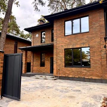 Ірпінь, Північний пров., біля ТРЦ «Жираф» — будинок 130 м²,  5 соток