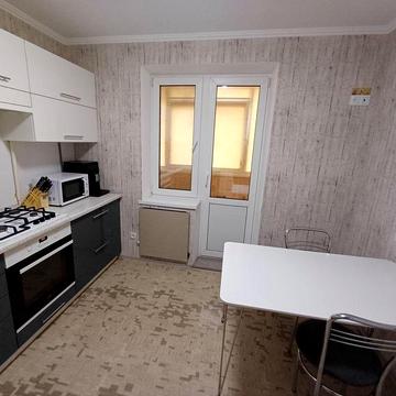 Продам 4-х кімнатну квартиру