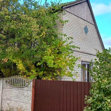 Продаж дачі біля річки Дніпро