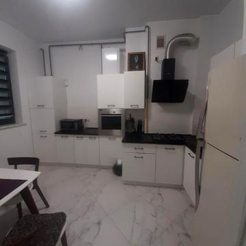 Замарстинівська вул. (Калініна), 43