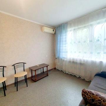 Продам гостинку на Салтовке, метро Студенческая , Гарибальди