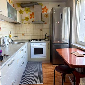 Ювілейний просп. (), 53