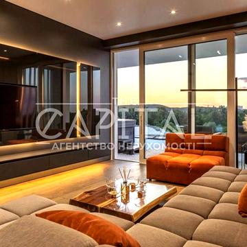 Золотоворітська вул., 1