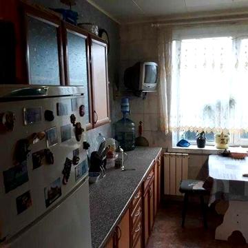 Продам 3кімнатну квартиру біля метро.