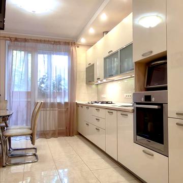 Олеся Гончара вул., 62