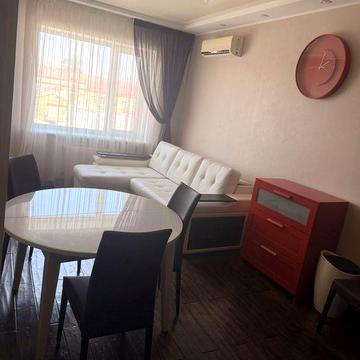 2-кімнатна квартира в самому центрі. Від власника