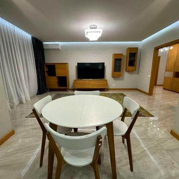 ЖК Кришталеві Джерела 3кімнатна ( Теремки, ВДНХ, Феофанія)