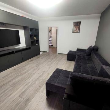 родаж 3 кімнатної квартири в Пустомитах. Нововобудова, євроремонт.