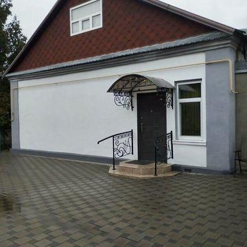 Продаж 4к Дім Озерна вулиця