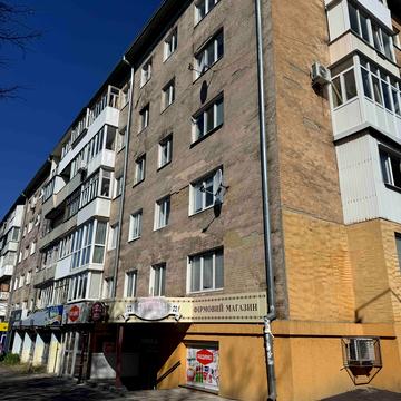 Степана Бандери вул., 58