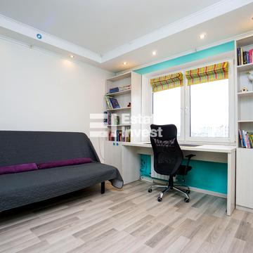 Автозаводська вул., 79