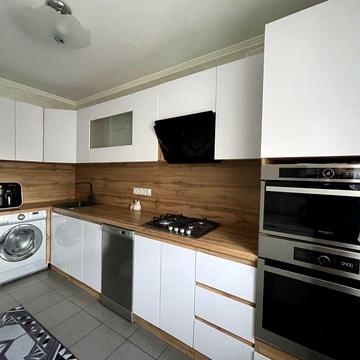 Гайдамацька вул. (Марфи Струтинської), 35