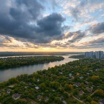 Дніпровська набережна вул., 20-Б