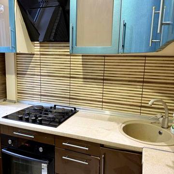 Продам двухкомнатную квартиру в районе ТРК Украина, Широнинцев 22Б