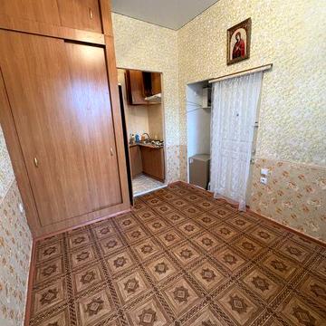 Продаж 1-к квартири 1-й поверх Центр Погранична/ Декабристів