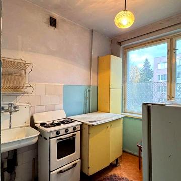 Наукова вул., 108