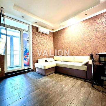 Регенераторна вул., 4