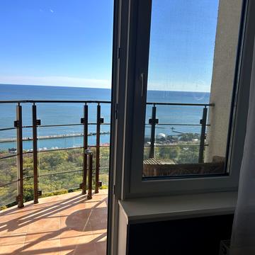 Валерія Самофалова вул. (Каманіна), 16а/6