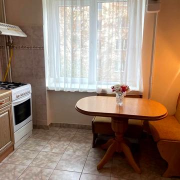 Миколи Карнаухова вул. (Мірющенка), 41