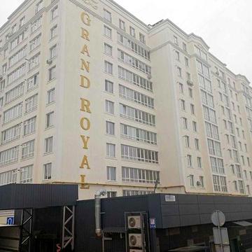 Самий центр Озерної! Агора! Терміновий продаж 2к!