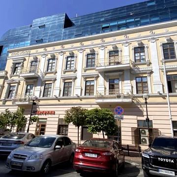 Грецька пл., 3/4