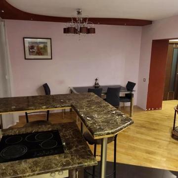 Центральна вул., 33-А