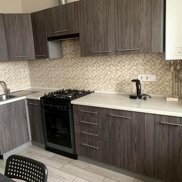 Боголюбова вул., 41