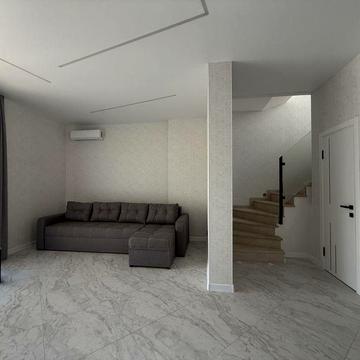 Оренда таунхауса . Барське шосе