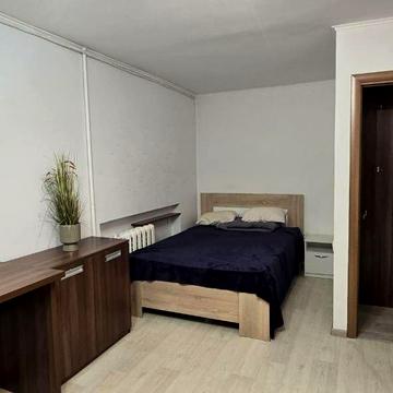 Васильченка вул., 12